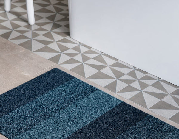 Chilewich Marbled Stripe Shag Utility Mat Bay Blue
