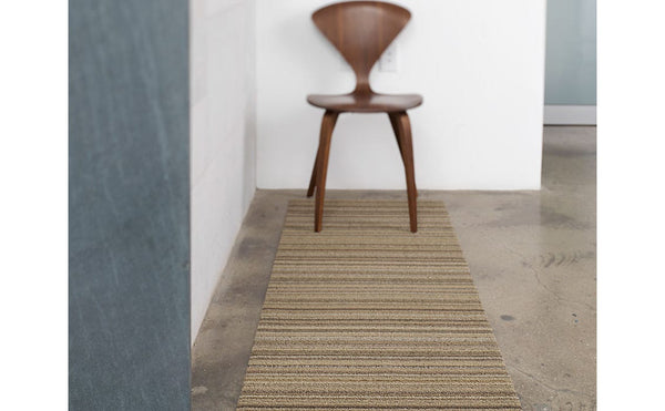 Chilewich Skinny Stripe Shag Doormat Mushroom