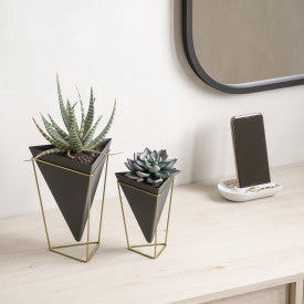 Umbra Trigg Tabletop Vessels Set (2) SM+LG BLK/BRS