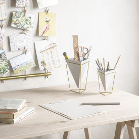 Umbra Trigg Tabletop Vessels Set (2) SM+LG WHT/BRAS